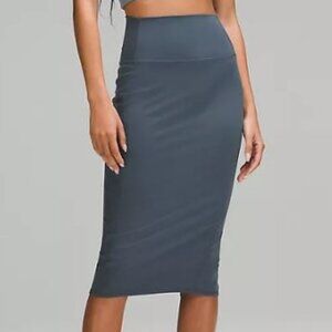 Nulu Slim-Fit High-Rise Skirt